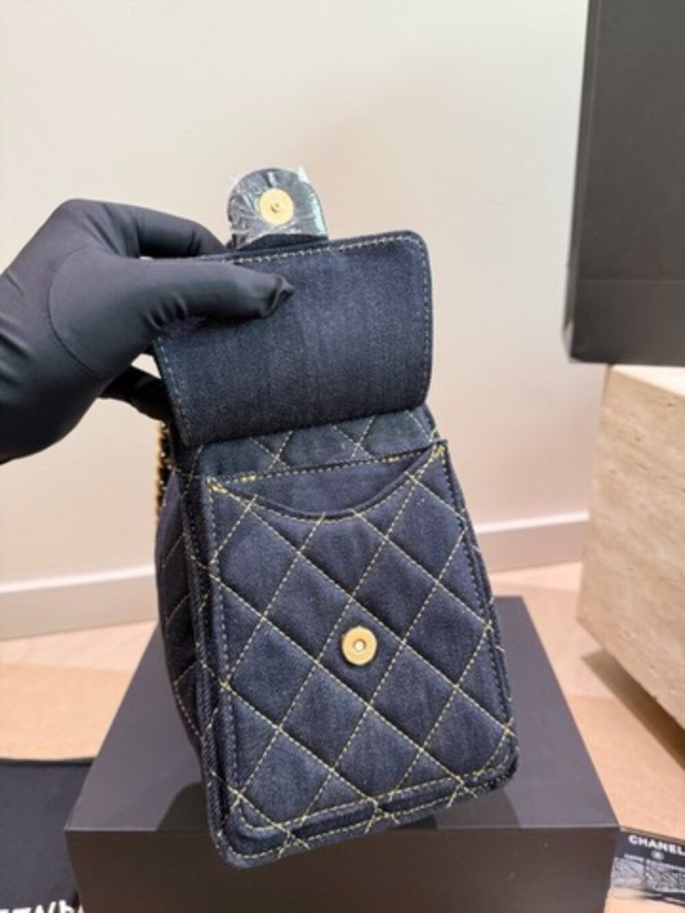 Luxury 25C Hobo Bucket Bag 26cm Quilted Denim Drawstring Shoulder Bag - Picture 5 of 9